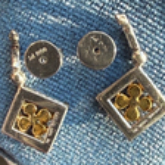 Designer MICHAEL BEAUDRY Platinum 18K Yellow Gold Diamond Flower Drop Earrings - Picture 14 of 15
